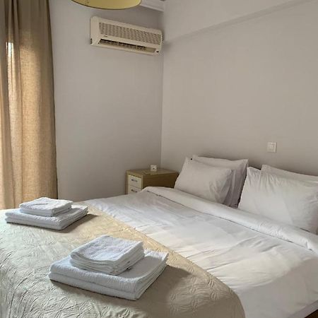Apartamento Treasure cosy flat Atenas Exterior foto