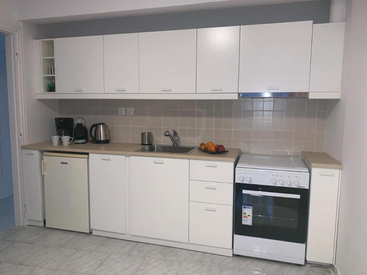 Apartamento Treasure cosy flat Atenas Exterior foto